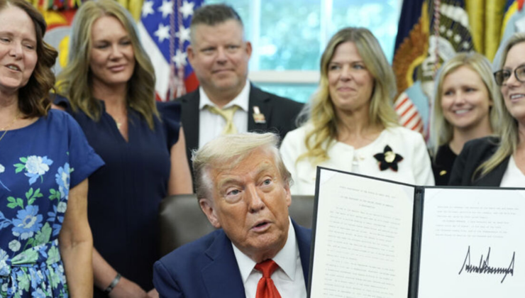 Trump'tan, çalışma vizelerine 100 bin dolarlık başvuru ücreti