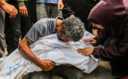 Soykırımcı İsrail'in Gazze'ye son 24 saatteki saldırılarında 75 kişi hayatını kaybetti