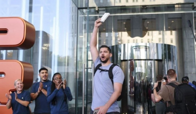 Başka ülkelerdeki iPhone 17 fiyatları belli oldu! Türkiye hepsini ikiye katladı