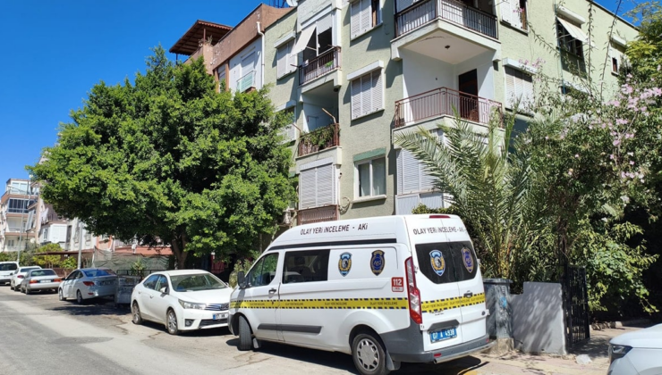 Tüyler ürperten olay ablanın ihbarıyla ortaya çıktı! Ölen babasıyla 3 gün aynı evde kalmış