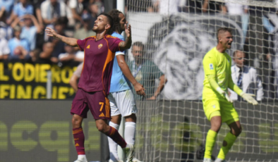 Dev derbide kazanan Roma!