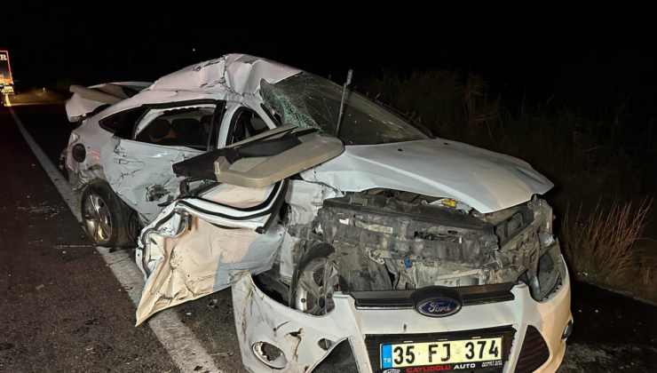 Uşak'ta otomobil tırla çarpıştı: 1 ölü, 1 yaralı