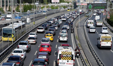 İstanbul tıklım tıklım doldu! Yoğunluk ağızları açık bıraktı