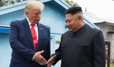 Kuzey Kore lideri Kim, ABD'yi nükleer silahsızlanma talebinden vazgeçmeye çağırdı
