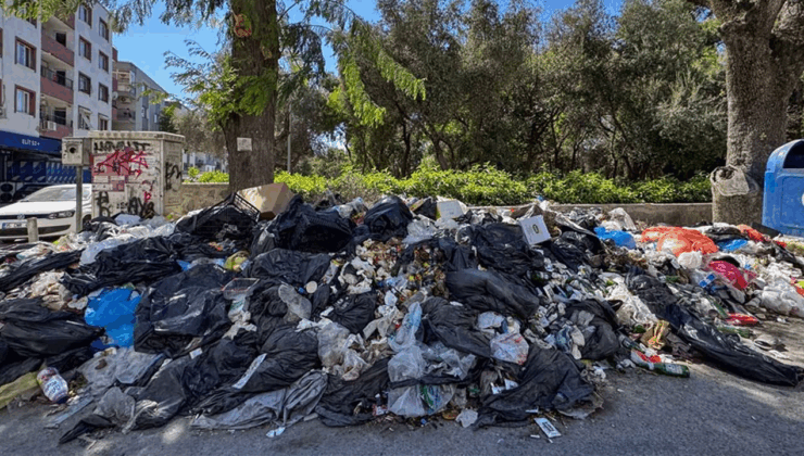 İzmir'de çöp sorunu: İçişleri Bakanlığı CHP'li 3 belediye hakkında inceleme başlattı