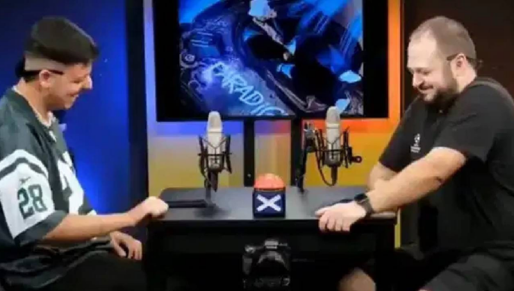 Soğuk Savaş isimli programın sunucusu Boğaç Soydemir ve konuğu Enes Akgündüz tutuklandı