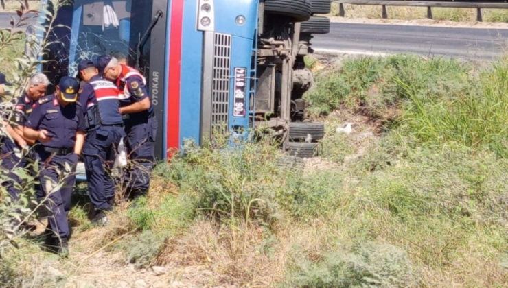 Mersin’de cezaevi ring aracı devrildi: 12 yaralı
