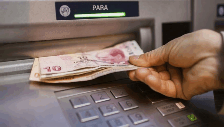 ATM'de bu sesi duyunca asla başından ayrılmayın: Düğmeye basmadı 21 bin lira buhar oldu