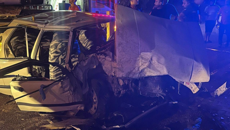 Aydın'da iki otomobil çarpıştı: 8 yaralı