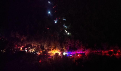 Antalya'da ormanlık alanda çıkan yangın kontrol altına alındı