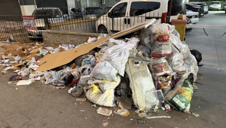 Adana Seyhan’da Çöp Tepkisi