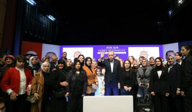 Cumhurbaşkanı Erdoğan’dan Rize’de Ekonomi ve Gazze Mesajı: “Merkez Bankası Rezervi 183 Milyar Doları Aştı”