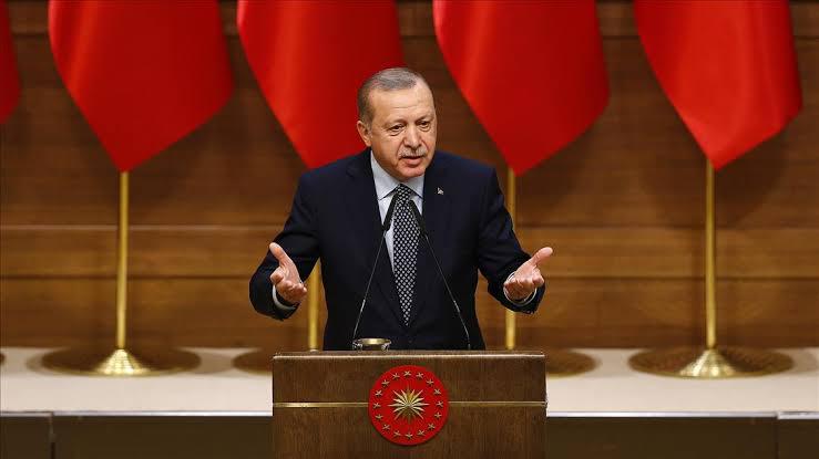 Cumhurbaşkanı Erdoğan’dan Uçakta Kritik Açıklamalar