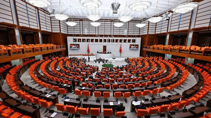 TBMM Komisyonu, Gençler ve Kadınların Görüşlerini Dinleyecek