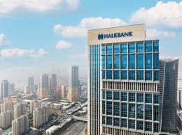 Halkbank’tan Kadın Girişimcilere Özel: Üreten Kadınlar Yarışması Başvuruları Başladı