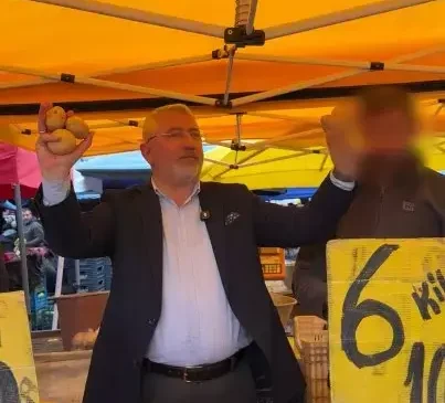 Pazarda “Sinek” Diyen Esnafa Sert Tepki: Başkan Aşgın Tezgah Kapattırdı