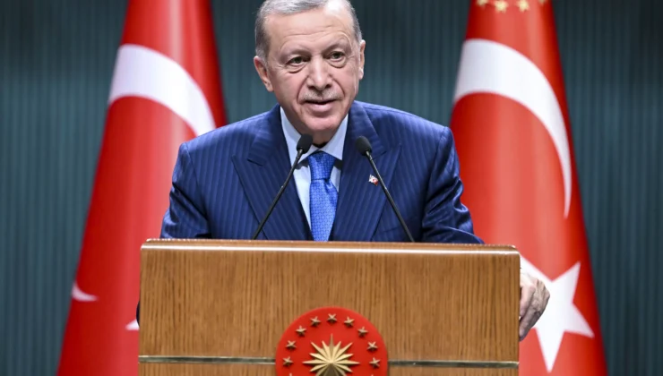 YÖK’ün Ardından Cumhurbaşkanı Recep Tayyip Erdoğan Duyurdu: Üniversite Eğitimi Üç Yıla Düşecek